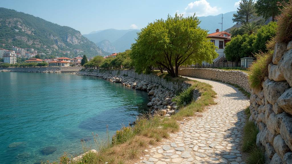 Paysage des villages arméniens au pied du Musa Dağ avec montagnes en arrière-plan